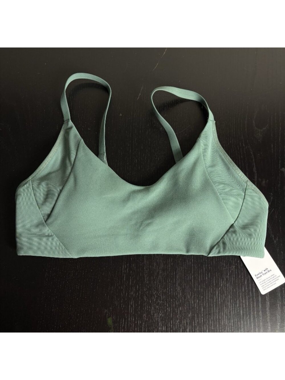 NWT LULULEMON Size 10 Everlux with Mesh Train Sports Bra Green